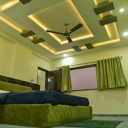 Pawan Executive Tuljapur Экстерьер фото