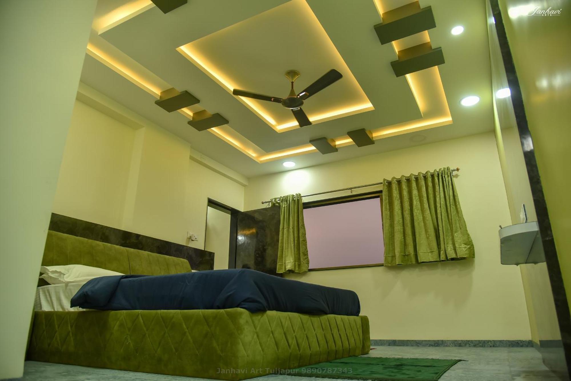 Pawan Executive Tuljapur Экстерьер фото
