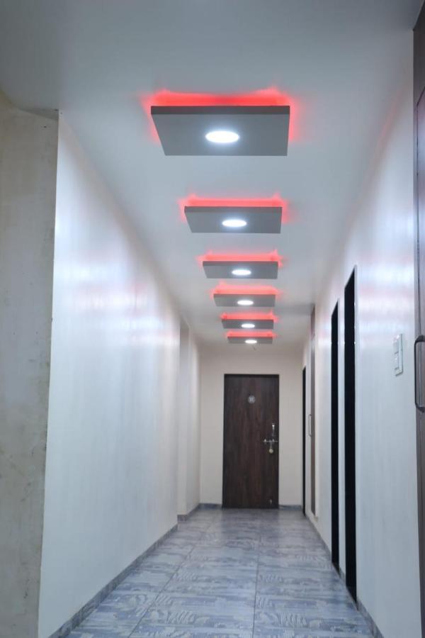 Pawan Executive Tuljapur Экстерьер фото