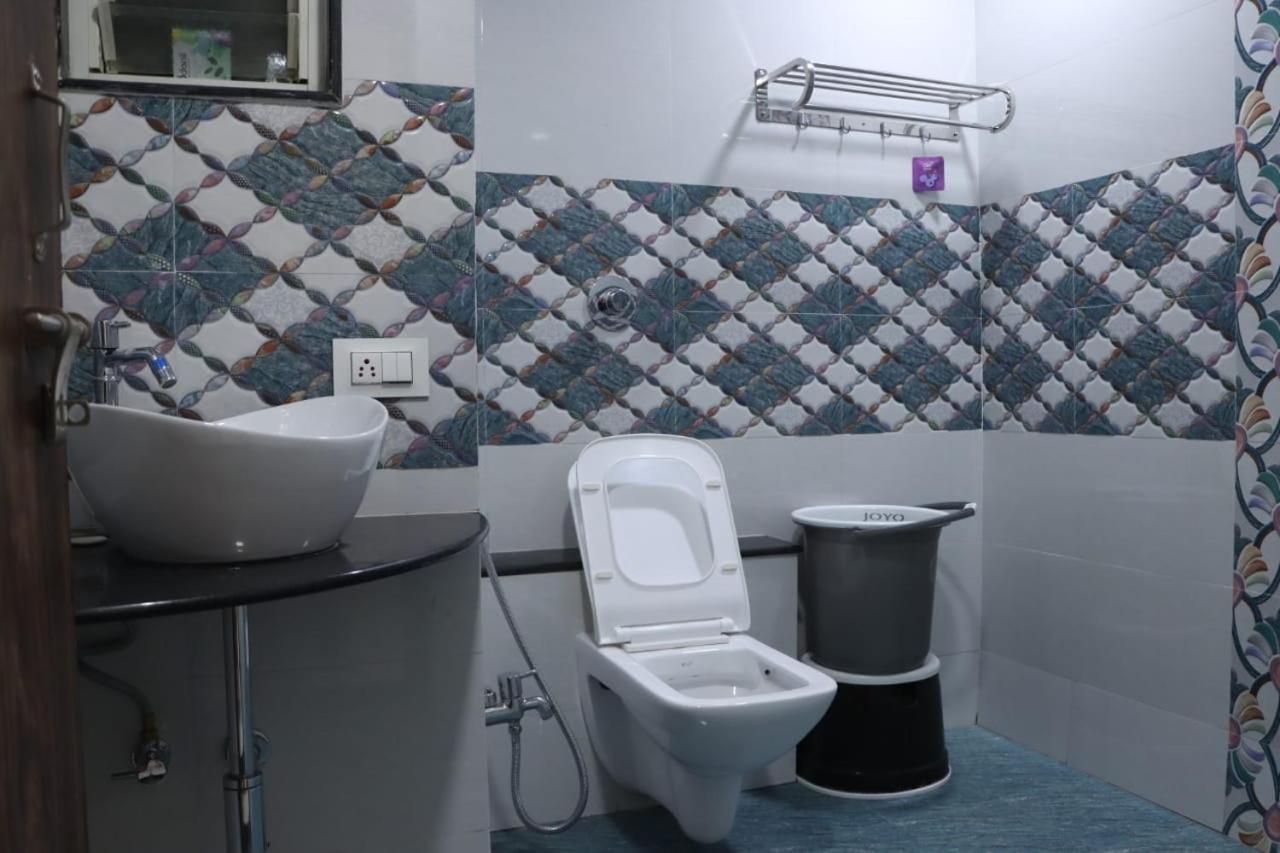 Pawan Executive Tuljapur Экстерьер фото