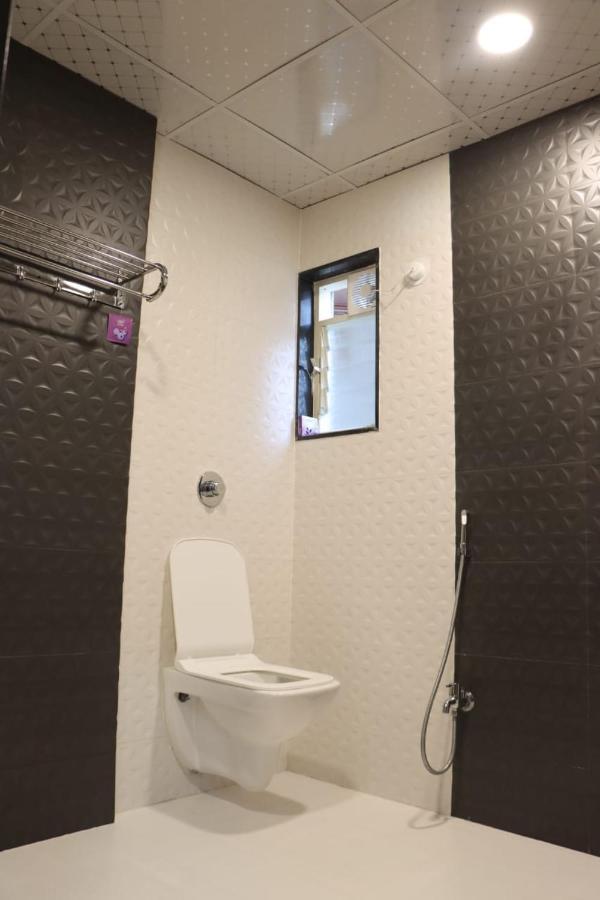 Pawan Executive Tuljapur Экстерьер фото