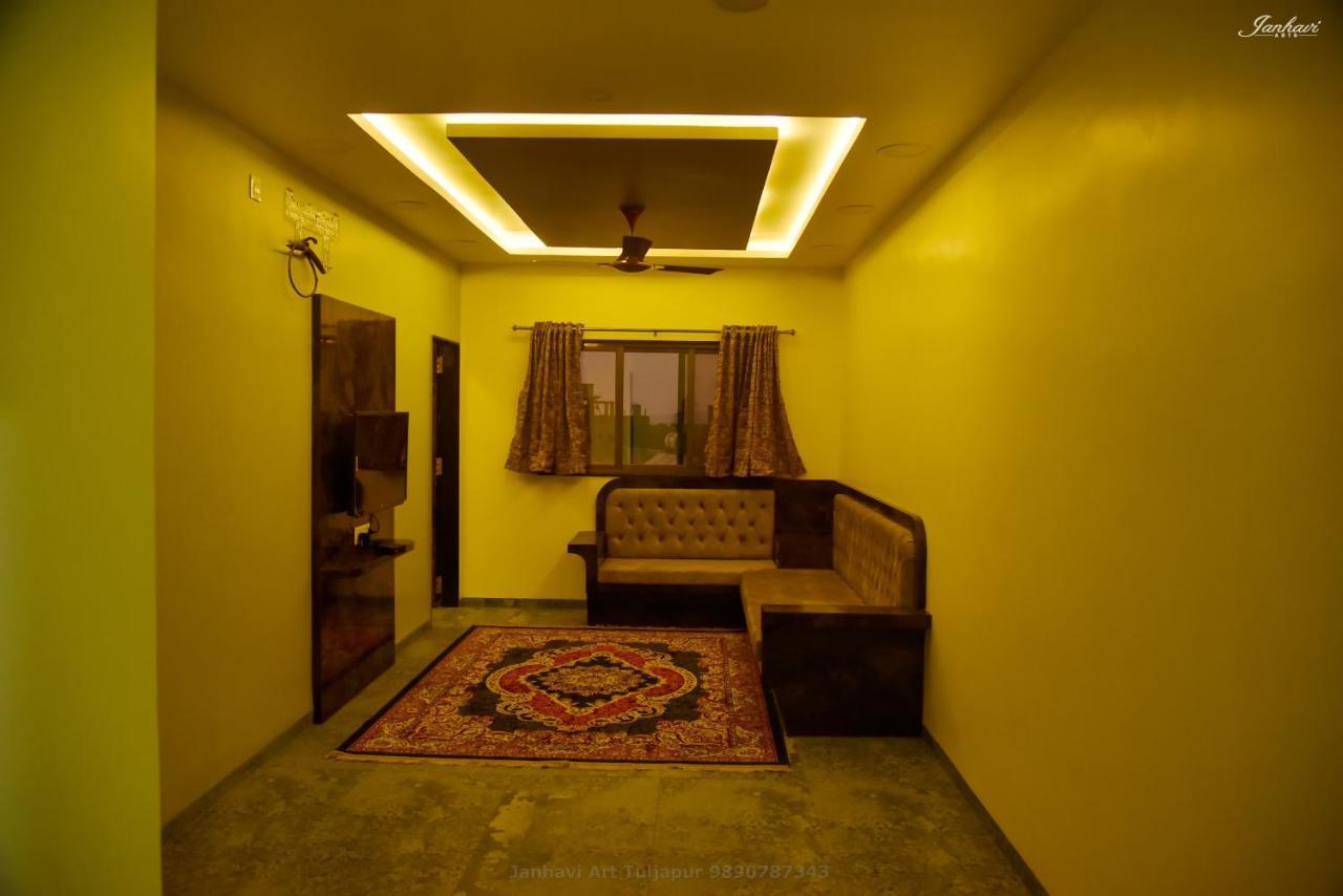 Pawan Executive Tuljapur Экстерьер фото
